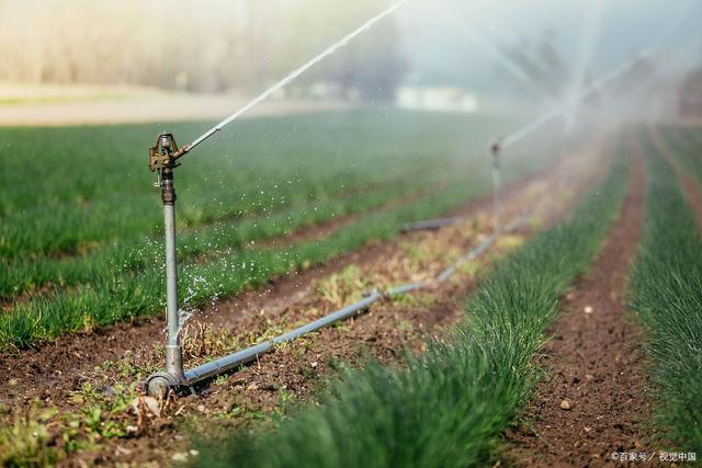 最新农田灌溉设备,引领农业走向智能化时代