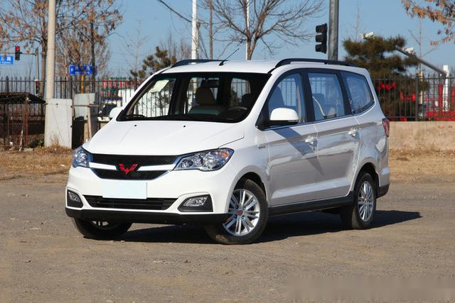 五菱宏光S 2024最新款,小巷中的隐藏之宝