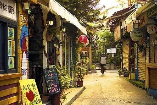 商品价格指数背后的秘密,小巷中的独特风味小店