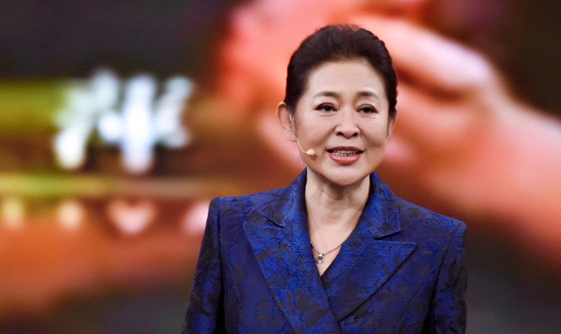 演员刘晓虎,从舞台到荧屏,变化中的自信与成就之光