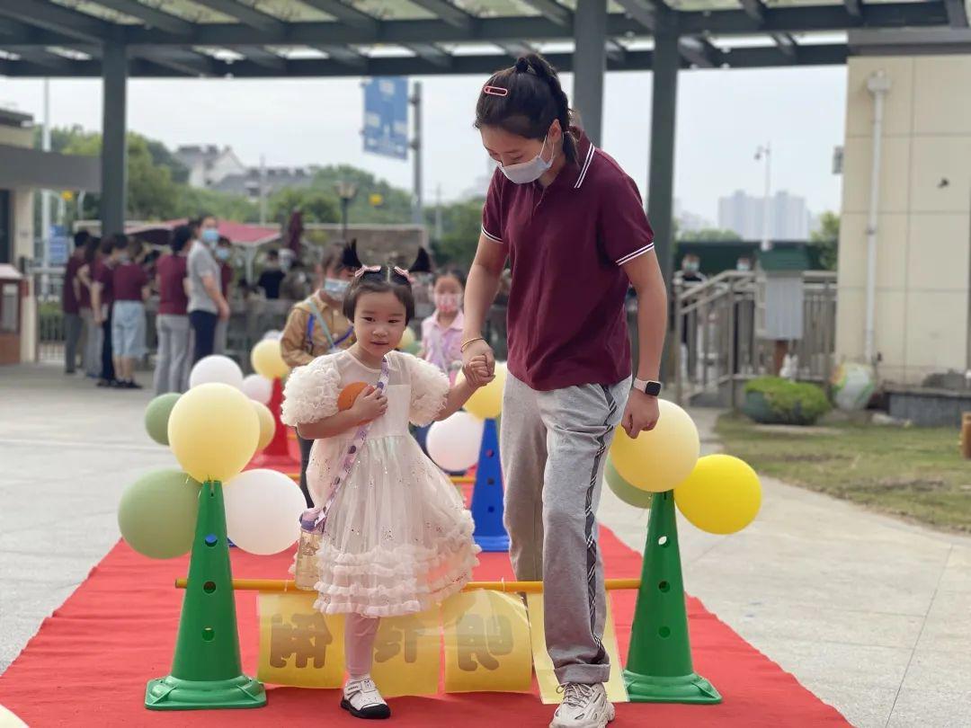 深圳最新交通管制区域,爱的导航与陪伴的旅程