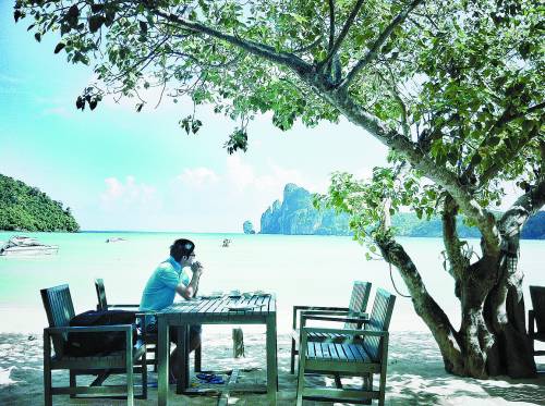 最新TVB剧集观看途径,一场自然美景的旅行,寻找内心的平静