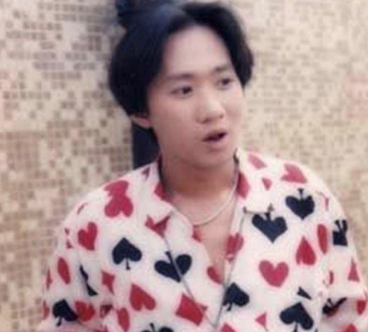 日韩直播最新版下载,时代背景下的直播热潮