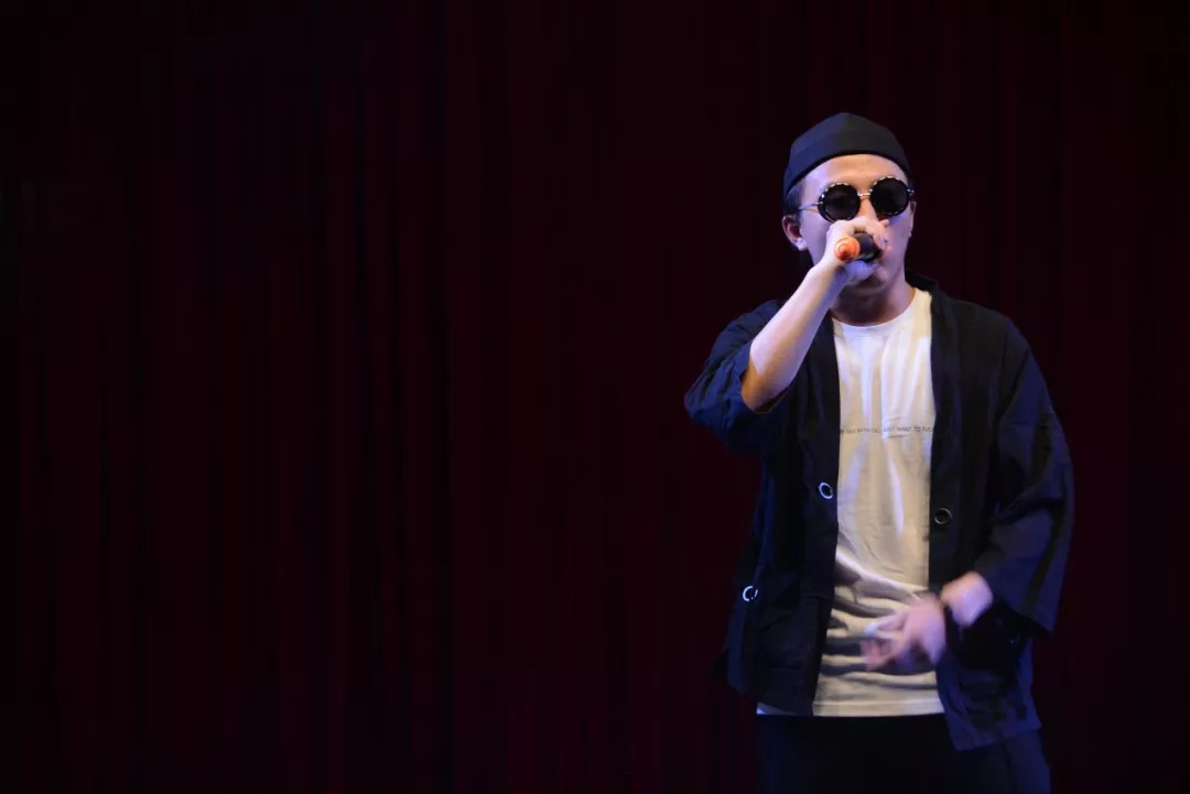 2025歌手排行榜揭晓,自然之声引领潮流,一起踏上寻找内心平静的旅程