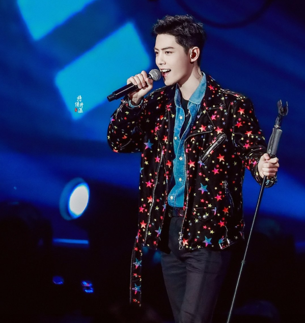 赤道演员,闪耀星光的旅程