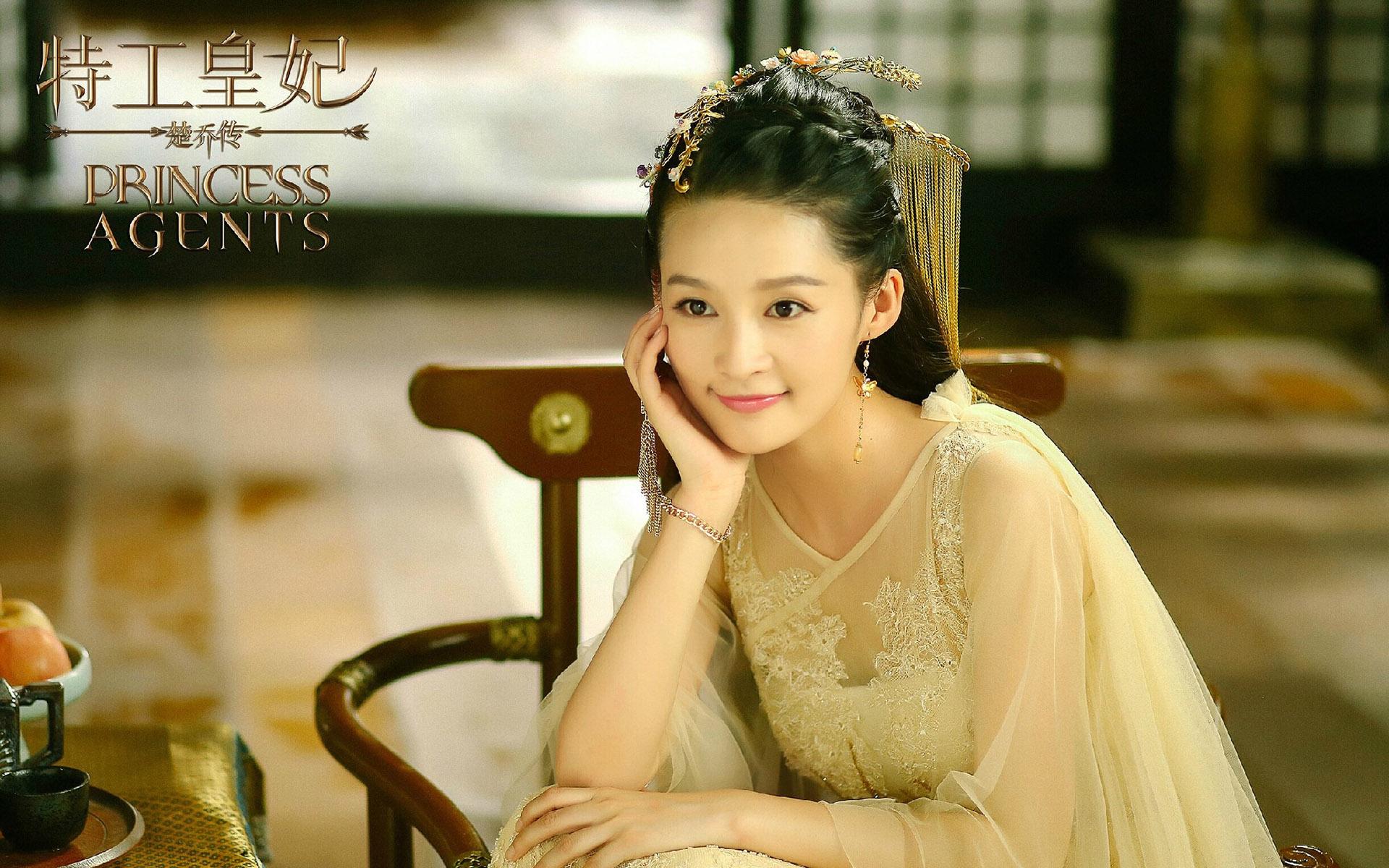 白鹿原演员李沁,演艺之路与角色魅力