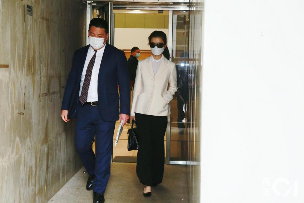 最新问答情话,科技之吻,爱的智能助手