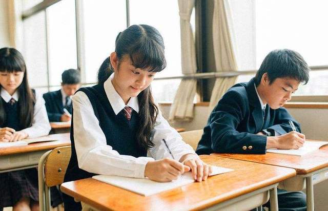 高考最新采访,聚焦考场内外的故事