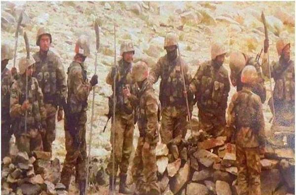 中印开枪最新,一段温馨的邻里日常故事