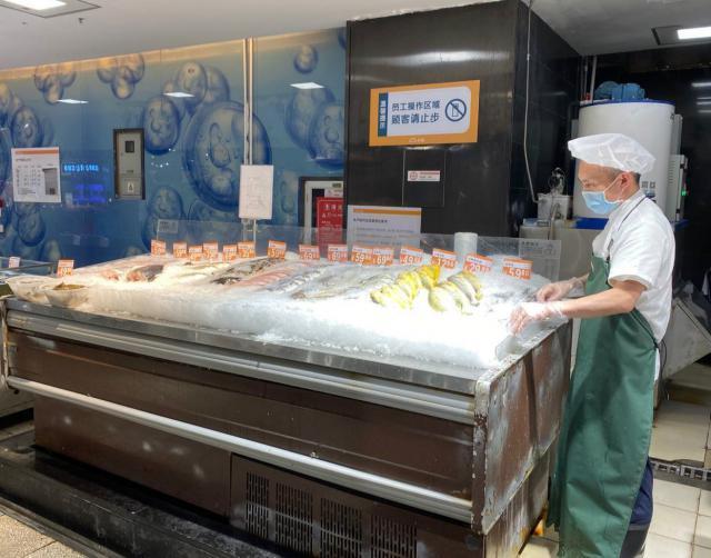 最新防疫帽,小巷深处的独特时尚