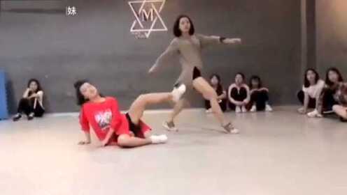 圆圆最新热舞,舞动生活的温馨与欢乐