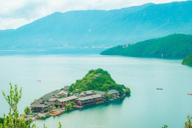 丽江最新肺炎?不,我们要探索的是自然美景与内心的平静之旅!