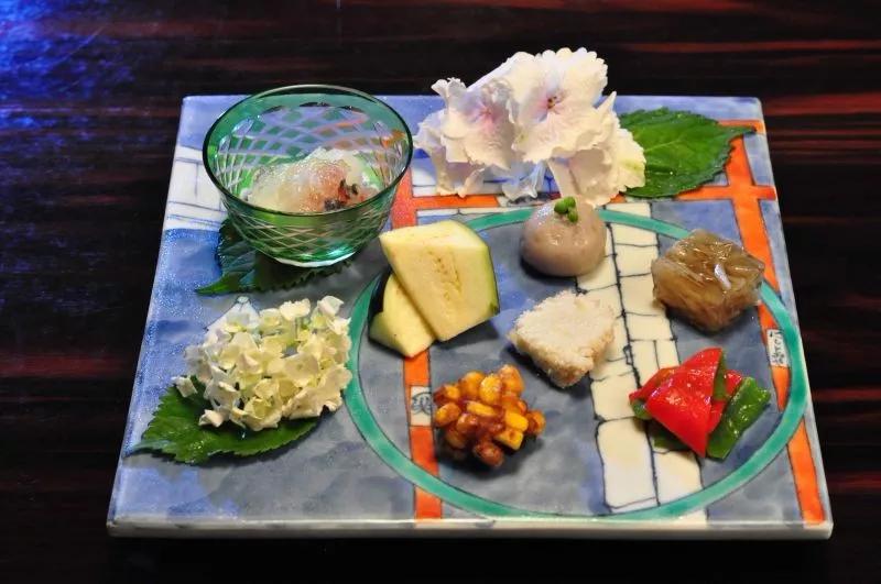 最新疫情最新消息11月,巷弄深处的美食秘境