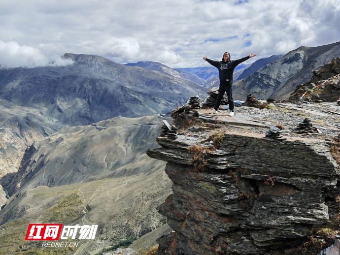 直播云缺勤，一场自然美景的探险之旅