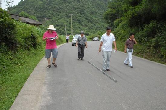 甲邦村的温馨日常